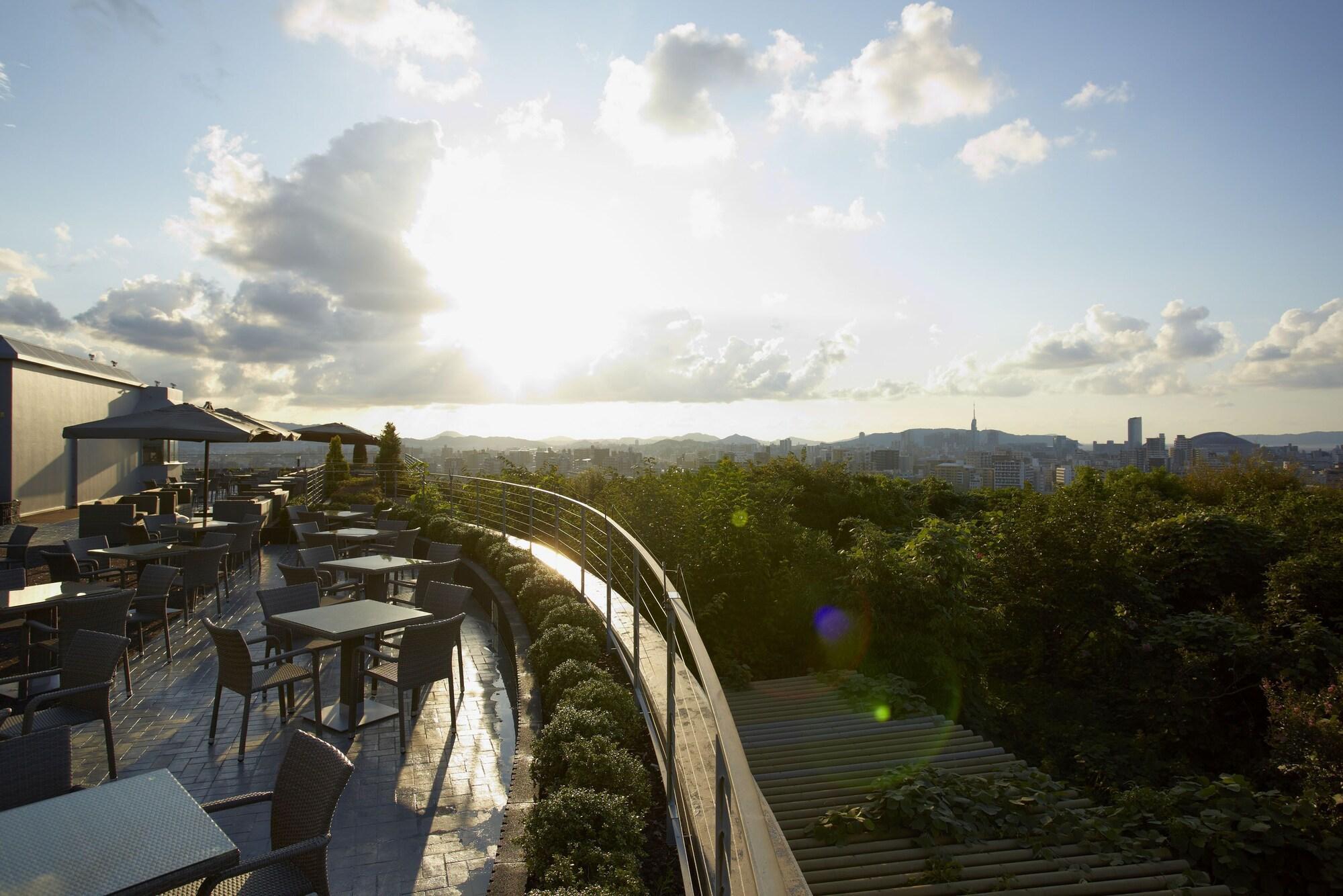 Hilltop Resort Fukuoka Fukuoka  Esterno foto